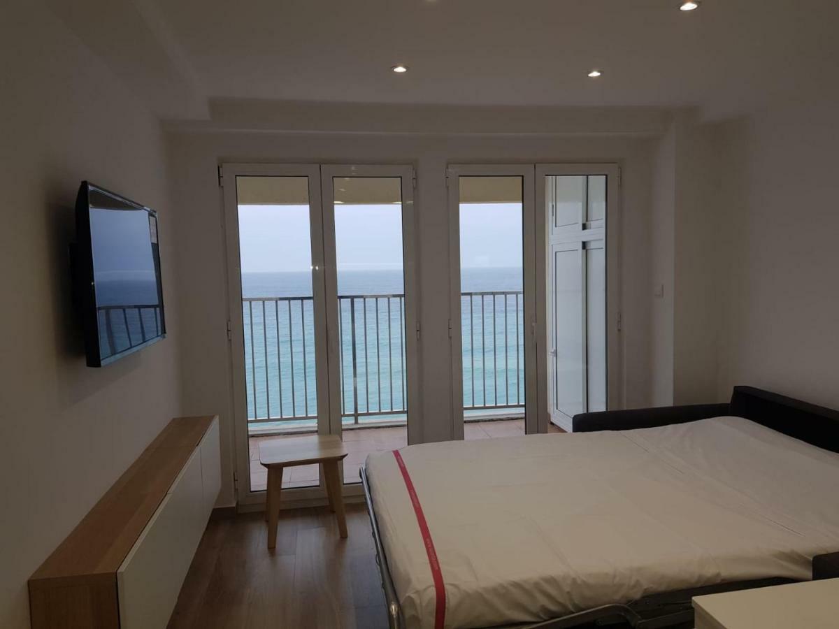 פלטחה ד'ארו Apartamento En Primera Linia Vistas Al Mar מראה חיצוני תמונה