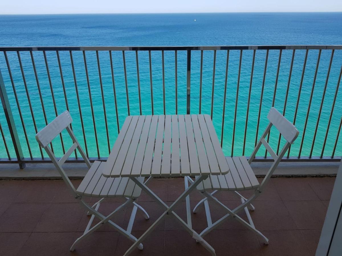 פלטחה ד'ארו Apartamento En Primera Linia Vistas Al Mar מראה חיצוני תמונה